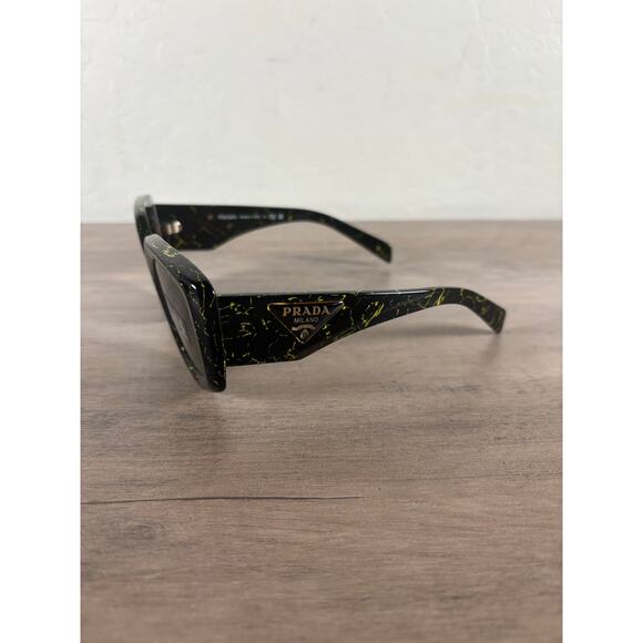 Prada Symbole Geometric Sunglasses- 50mm- SPR 14Z-F- Box Case- Cloth- NEW Authen - Picture 4 of 8